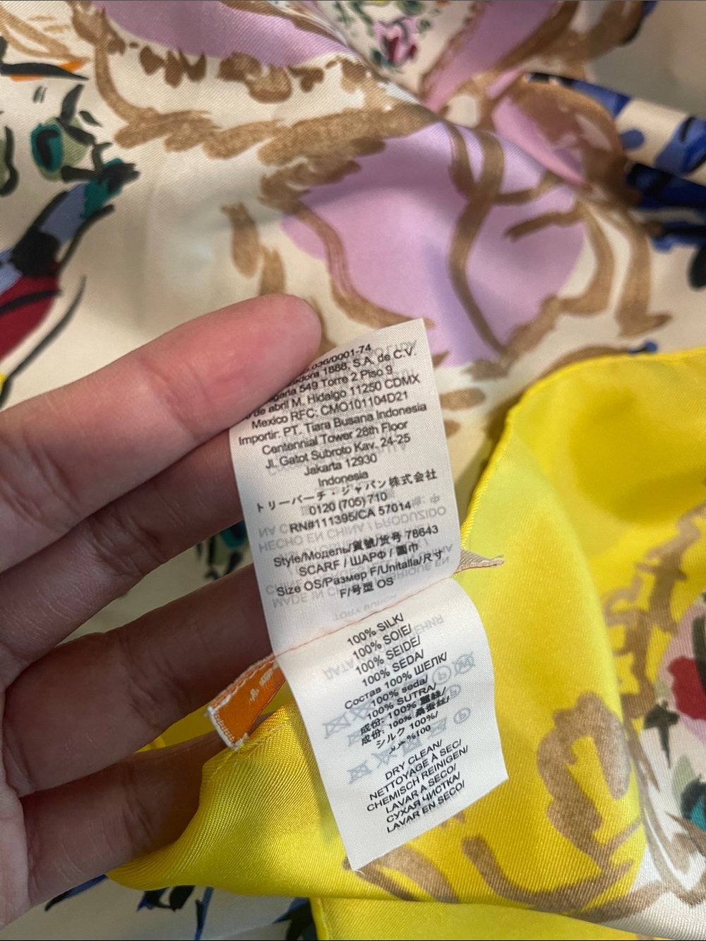 Tory Burch Yellow-Trim Floral Print Scarf - Picture 5 of 7